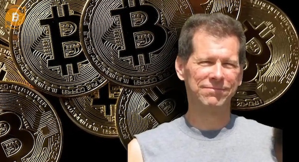 Hal Finney là người nhận giao dịch Bitcoin đầu tiên và là biểu tượng của cypherpunk